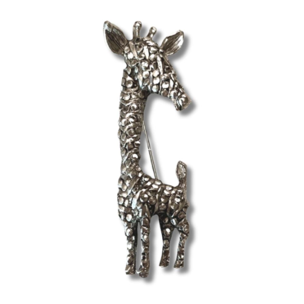 Vintage Silver Tone Heavy Textured Giraffe Brooch Pin Safari Animal Statement